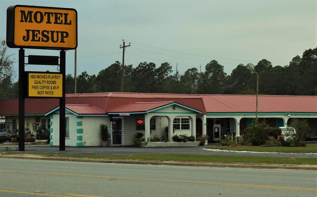 Motel Jesup Luaran gambar